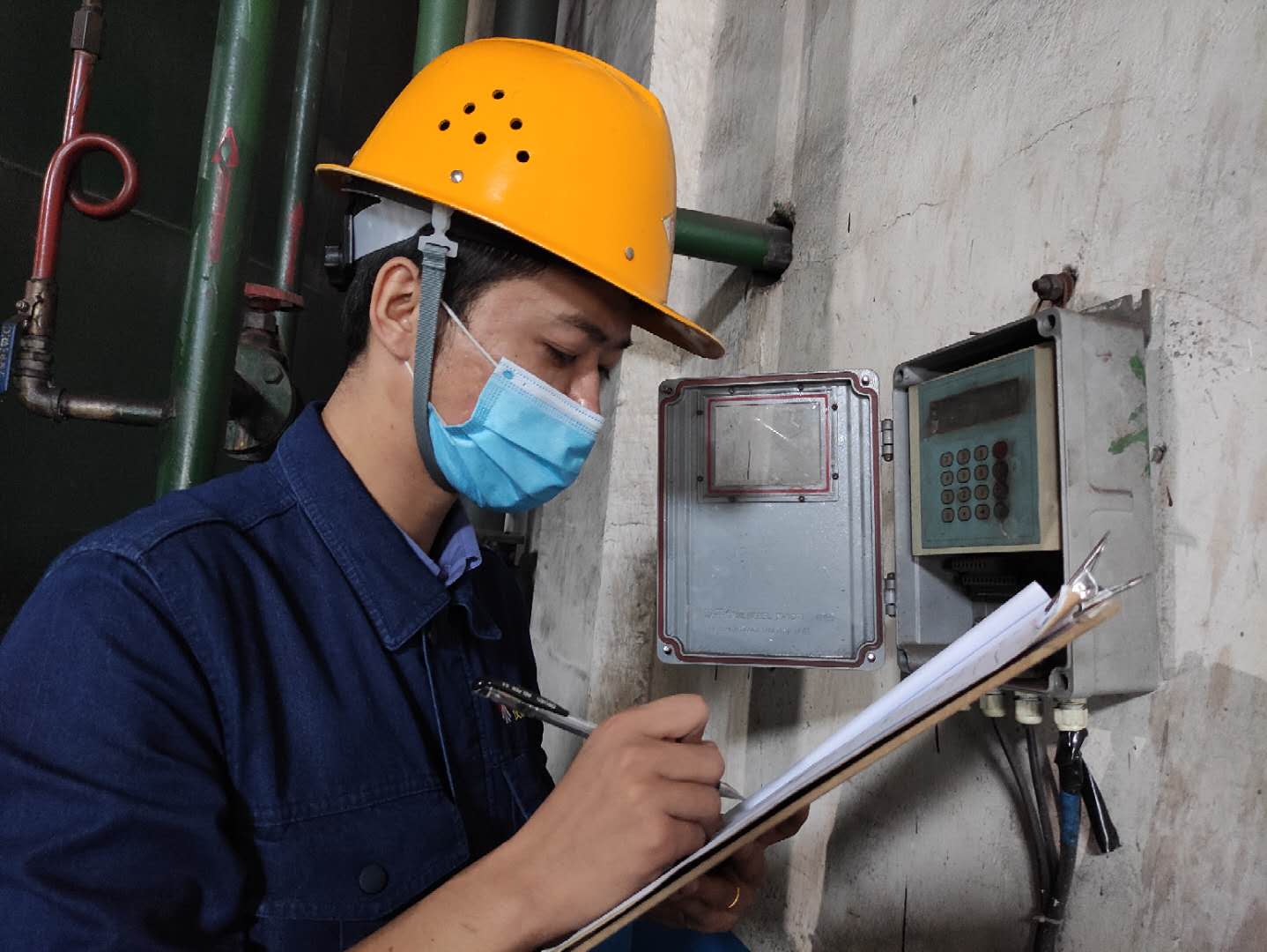 ����������غͰ�ȫ���a���p������