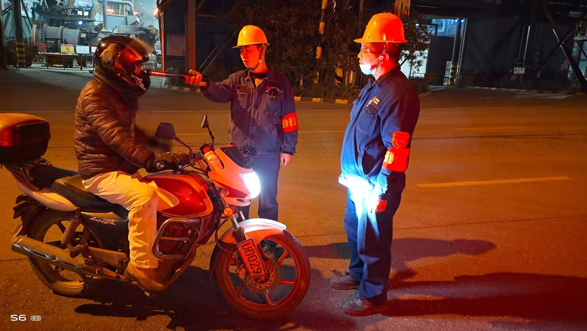 �@�����죬��䓏S����һ��ƽ������