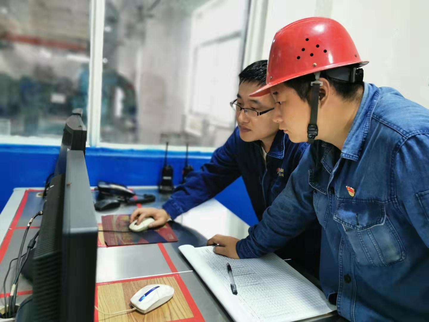 清風廉雨浸潤鋼城,浸潤心田 清風廉雨浸潤鋼城,浸潤心田