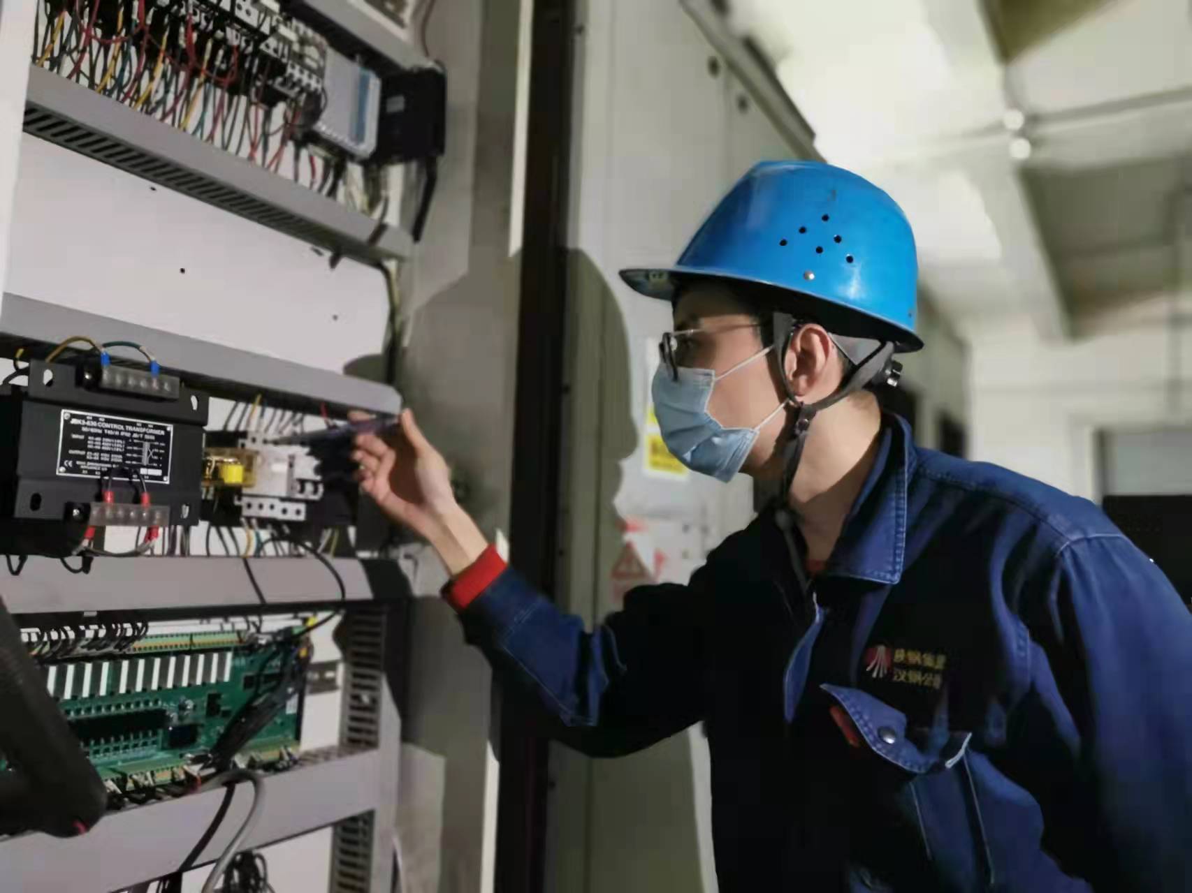 科學管理促發(fā)展 技術創(chuàng)新增效益 科學管理促發(fā)展 技術創(chuàng)新增效益