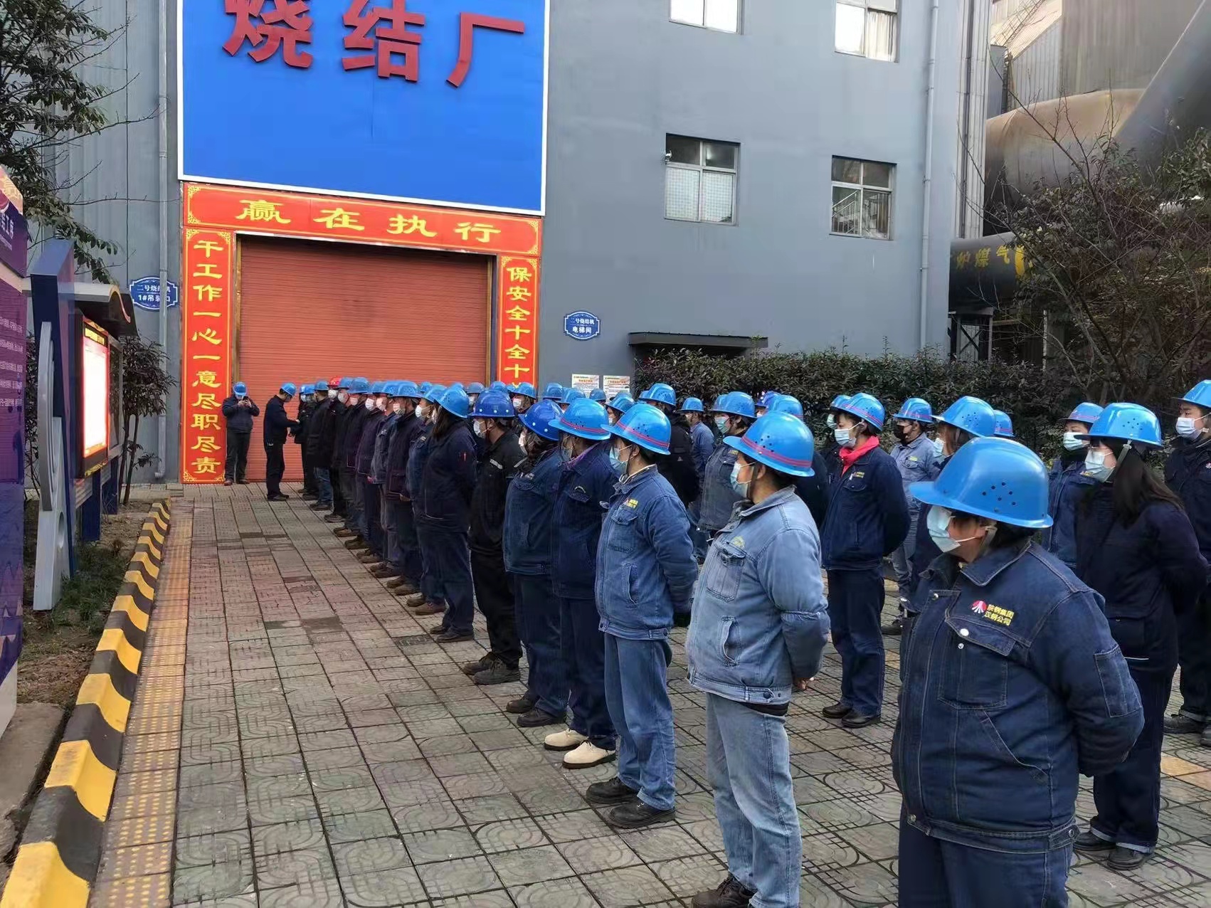 �۽����������ƄӰ�ȫ�lչ��ƪ��