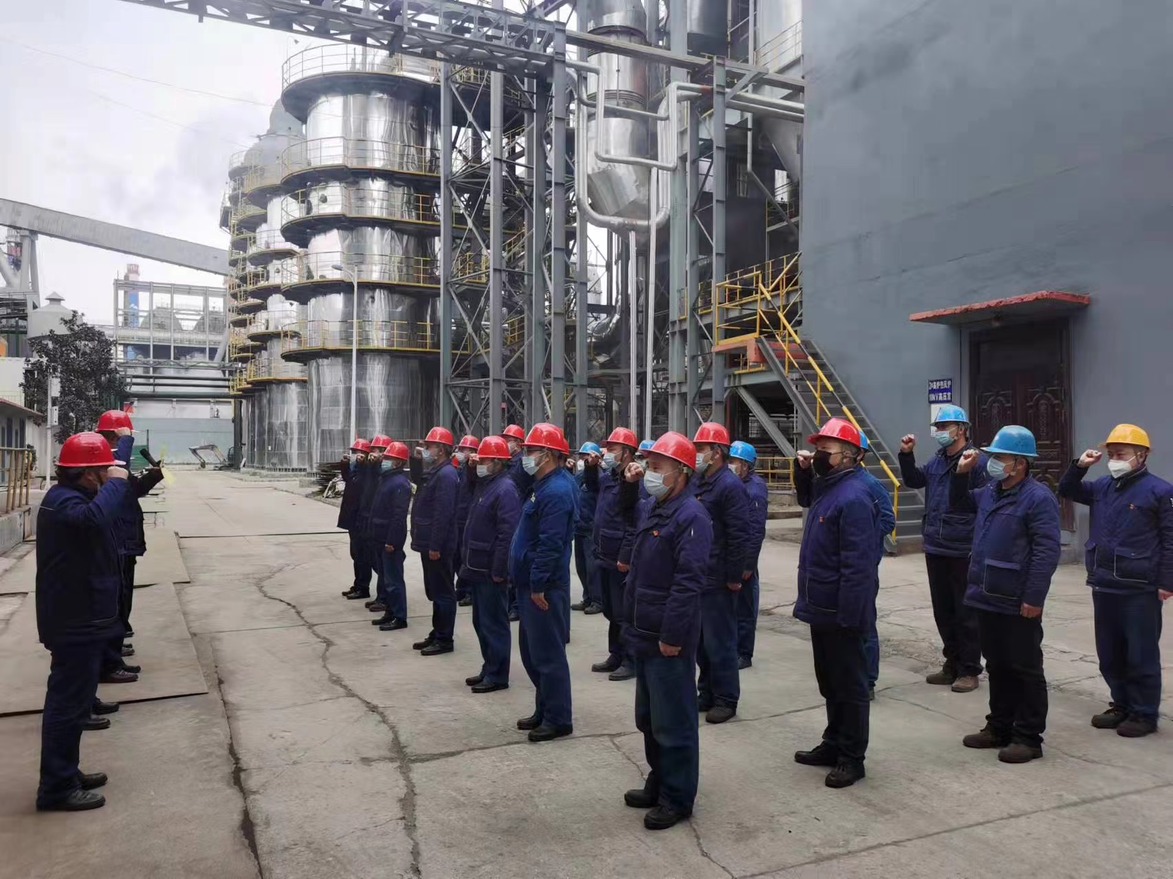 �������L�U���`�^  �A�á���ȫ������