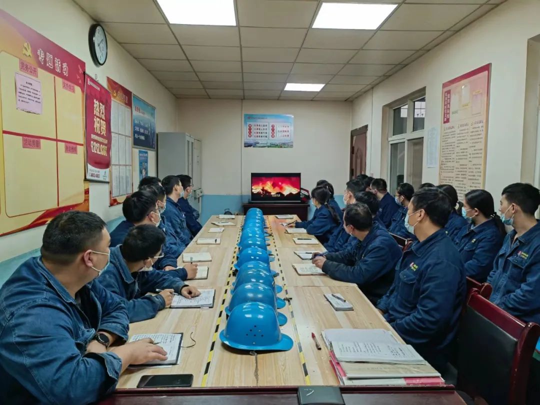 筑牢交通安全“生命線”  撐起職工“保護傘”