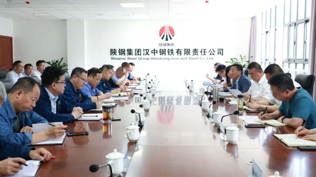 許曉增到漢鋼公司調(diào)研指導(dǎo)生產(chǎn)經(jīng)營工作 許曉增到漢鋼公司調(diào)研指導(dǎo)生產(chǎn)經(jīng)營工作